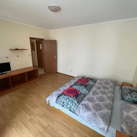 Vadim Apartments In Panorama Beach Vigo Nessebar Exterior photo