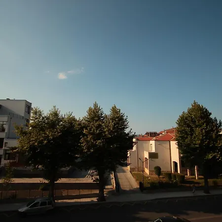 Vadim Apartments In Panorama Beach Vigo Nessebar Exterior photo