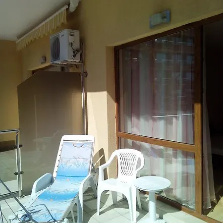 Vadim Apartments In Panorama Beach Vigo Nessebar Room photo